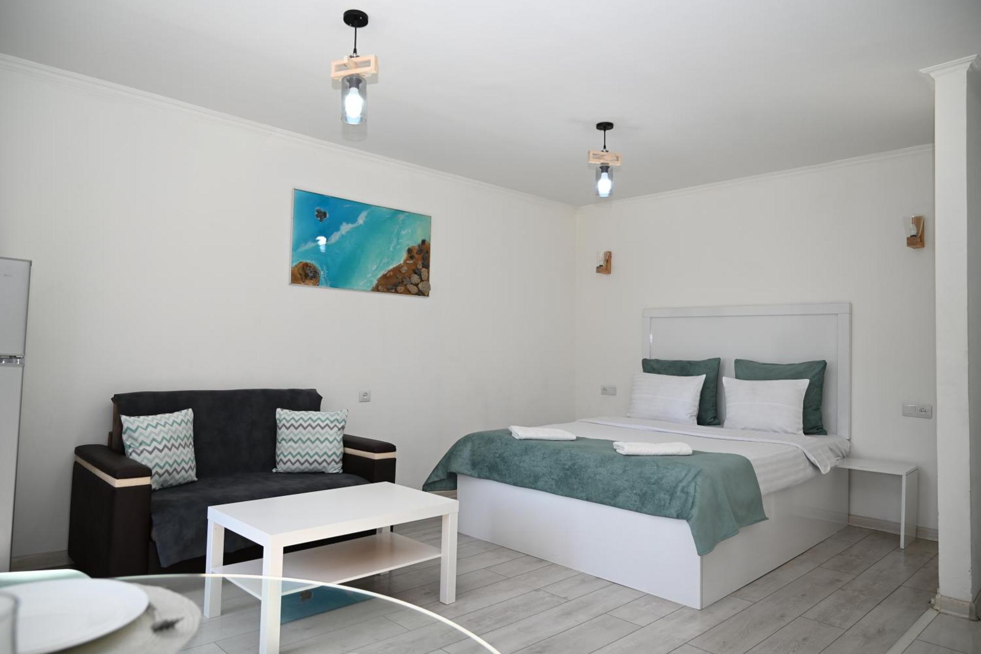 Cozy Apartment Near To The Metro H Kochar 19 エレバン 部屋 写真